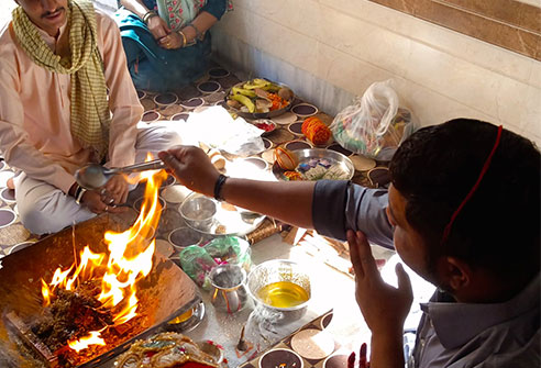 Astrologer Ravi Kant Shastri 